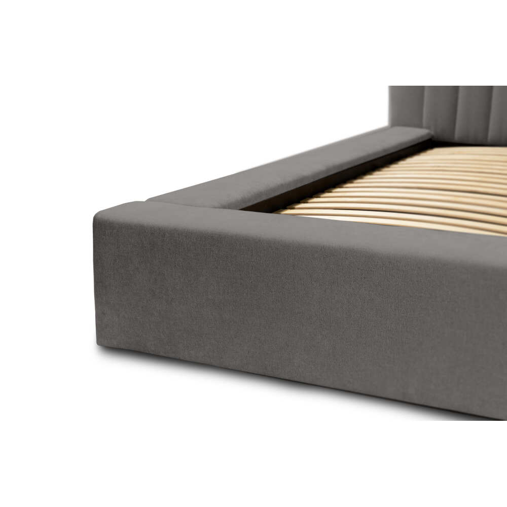 Miegamojo lova Como, Lima Design, limqua, Individualiai gaminamas baldas, miegamojo lova