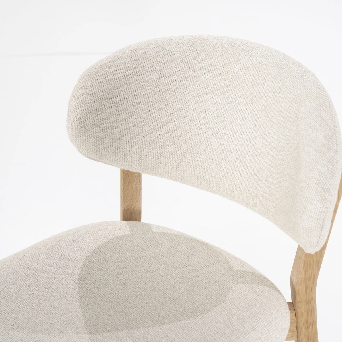 Pusbario kėdė Mikky natural - beige Moon 96256 6 Pusbario kėdė Mikky natural - beige Moon, Lima Design, Prekiniai ženklai, Eleonora, Valgomojo kėdė