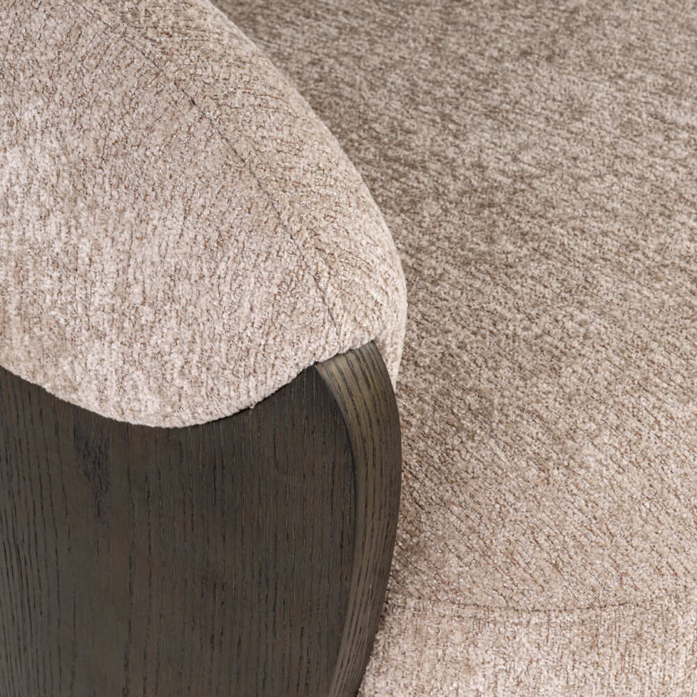 valgomojo kėdė Pollux Be Easy Sand Oak Richmond Interiors interjere prie medinio stalo
