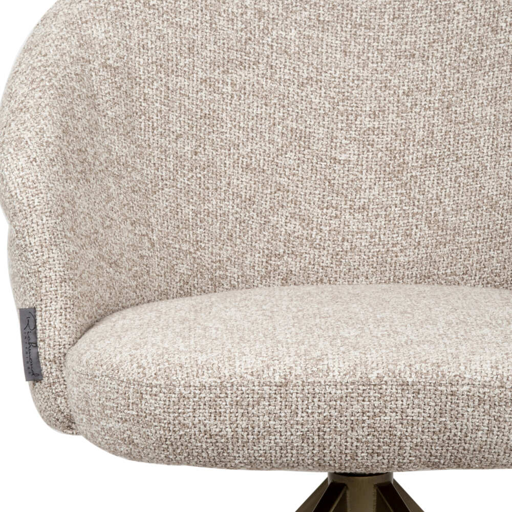 Sukama valgomojo kėdė Zendaya Cayenne Brown Fire Retardant su porankiais Richmond Interiors