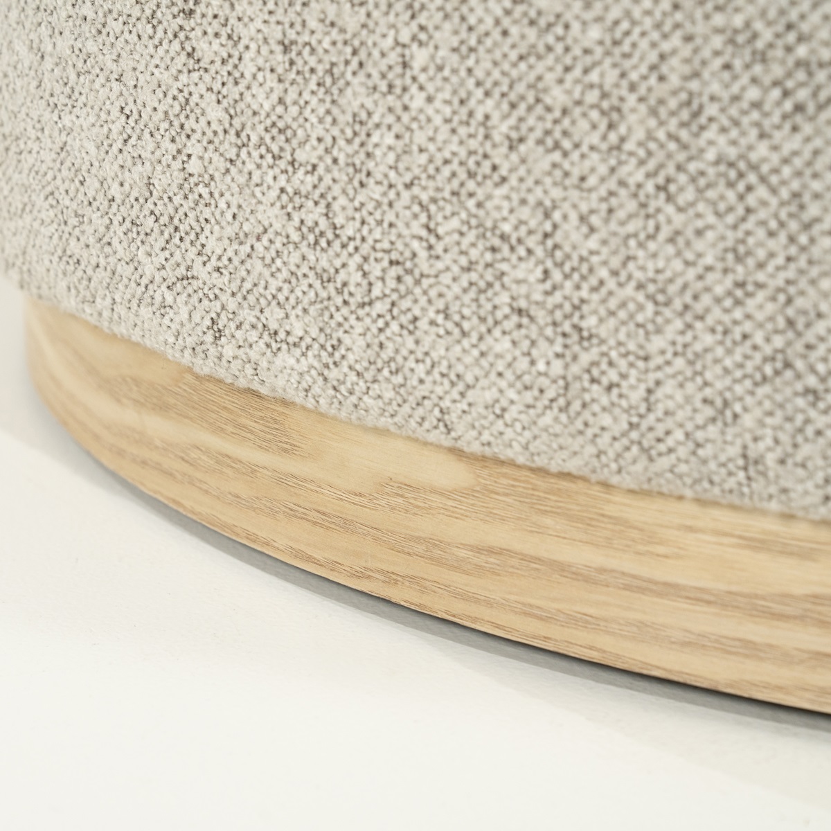 Pufas Avah large - taupe 96302 4 Pufas Avah large - beige 96301 (Kopija), Lima Design, Minkštieji baldai, Richmond interiors, pufas