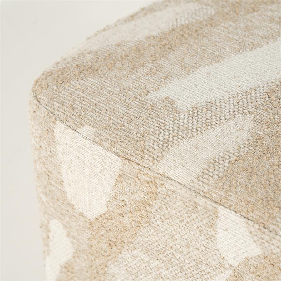 Pufas Rytm small | 250219 3 Pufas Rytm small, smėlio spalvos, 43 × 43 × 46 cm