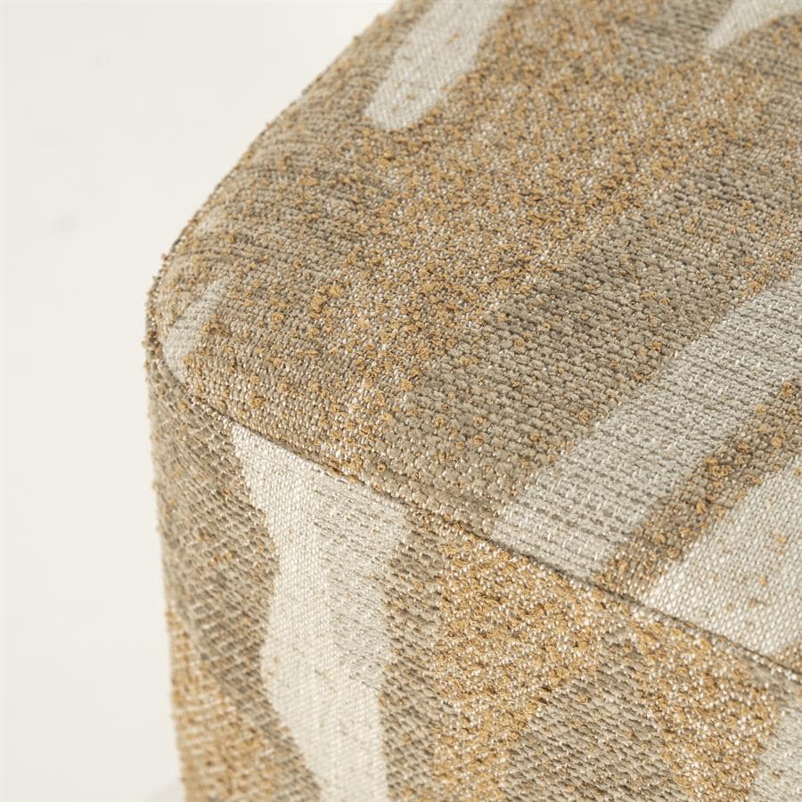 Pufas Rytm small | 250221 3 Pufas Rytm small, taupe spalvos, 43 × 43 × 46 cm